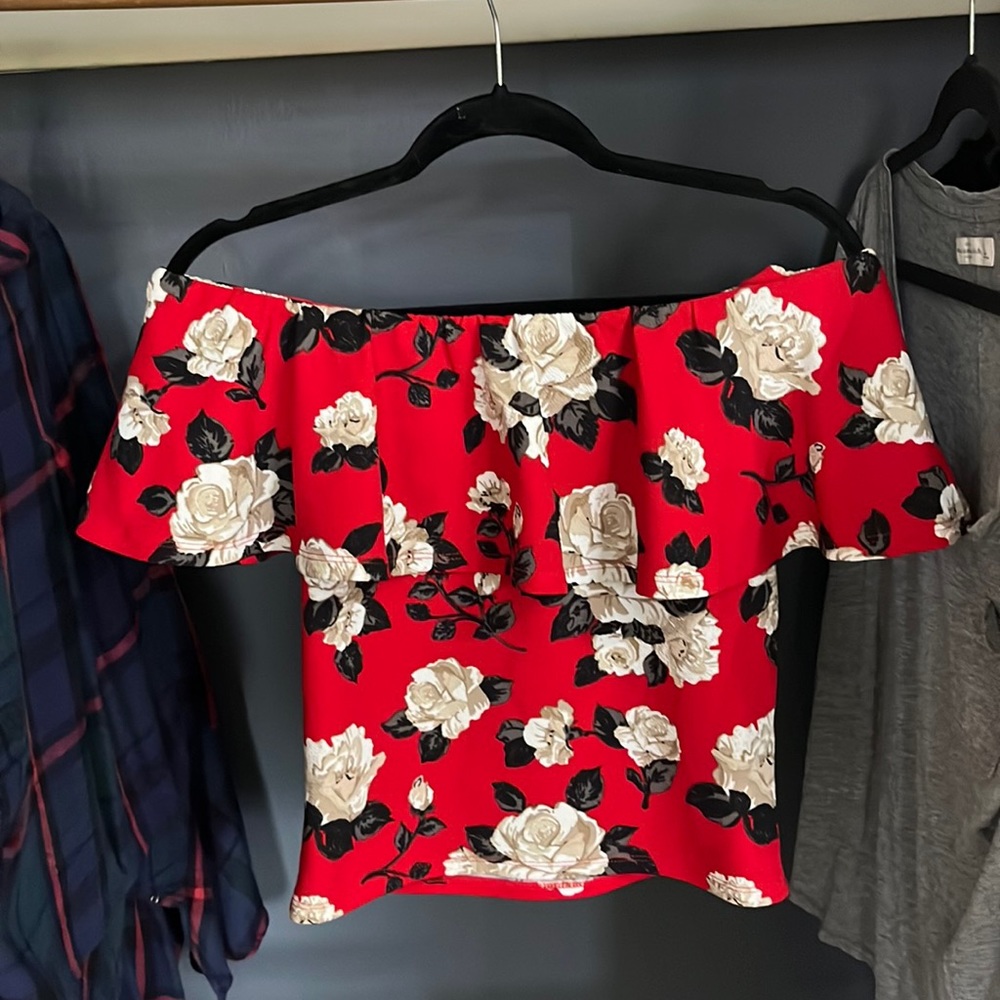 Off-the Shoulder Floral Print Top Size: L